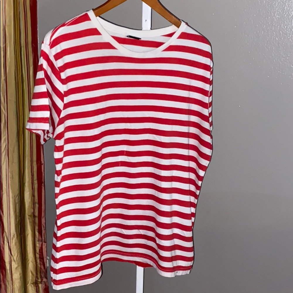 Where’s Waldo tee